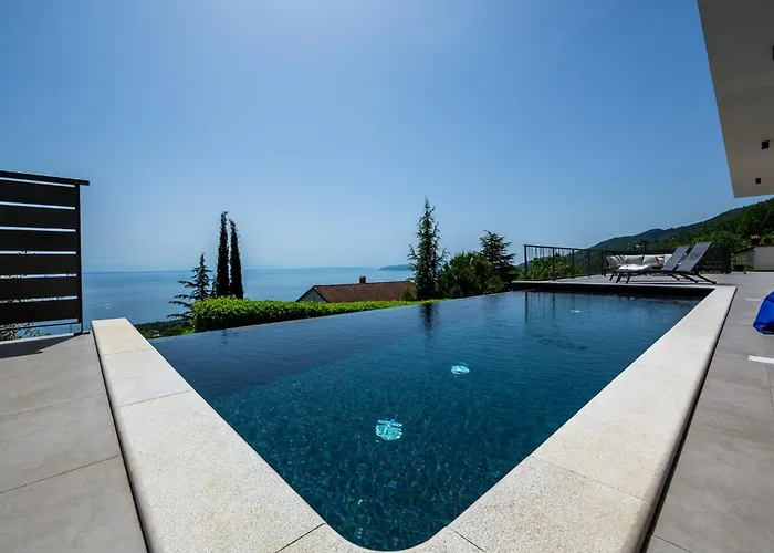 Vila Luxury The View In - For 12 People With Incredible Sea View & Wellness Opatija