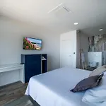 Luxury The View In - For 12 People With Incredible Sea View & Wellness *