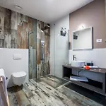 Luxury The View In - For 12 People With Incredible Sea View & Wellness *