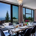 Luxury The View In - For 12 People With Incredible Sea View & Wellness * Οπατία