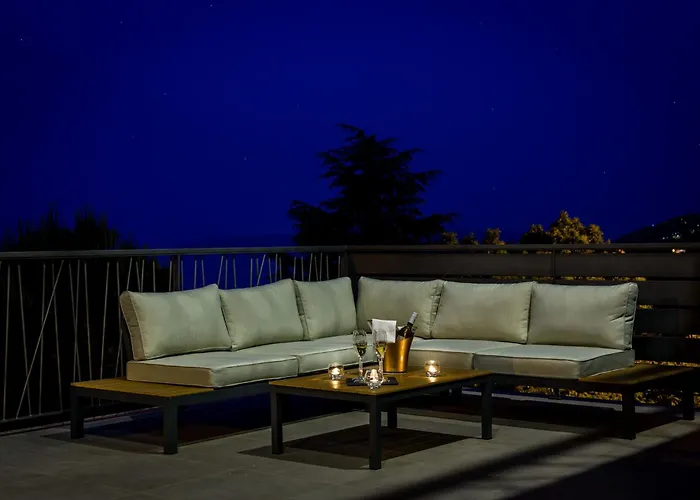 Villa Luxury The View In - For 12 People With Incredible Sea View & Wellness