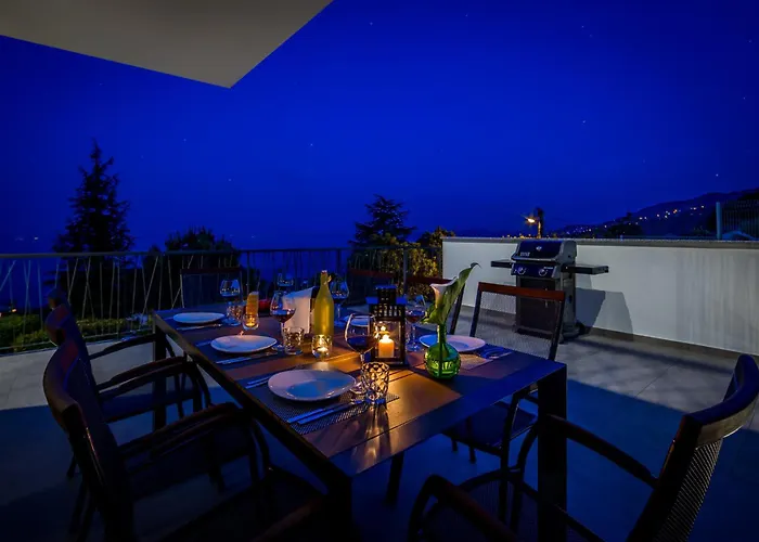 Villa Luxury The View In - For 12 People With Incredible Sea View & Wellness