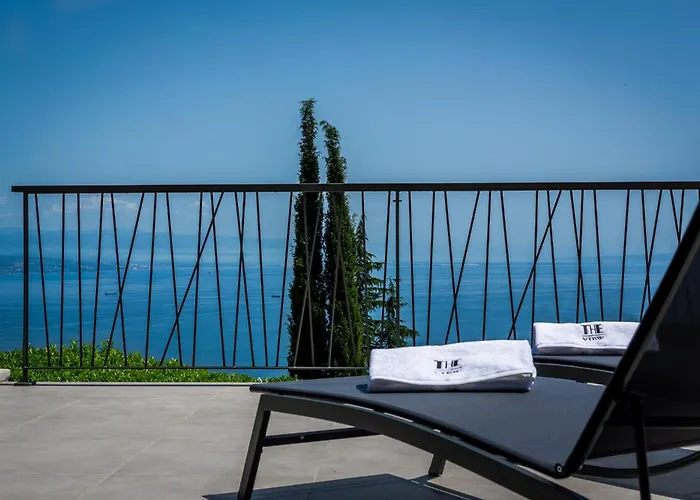 Luxury The View In - For 12 People With Incredible Sea View & Wellness