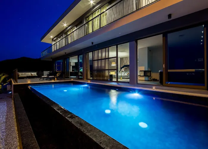 Villa Luxury The View In - For 12 People With Incredible Sea View & Wellness *