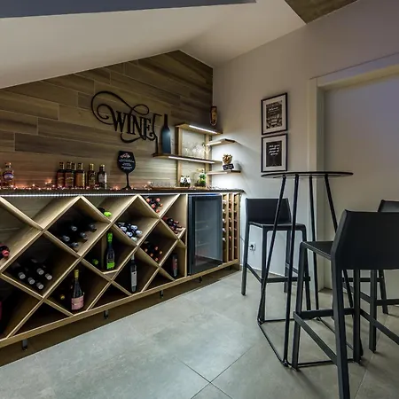 Luxury The View In - For 12 People With Incredible Sea View & Wellness Опатия